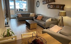 Apartman Slnecna Terasa S Vlastnym Parkovanim Na 2 Auta