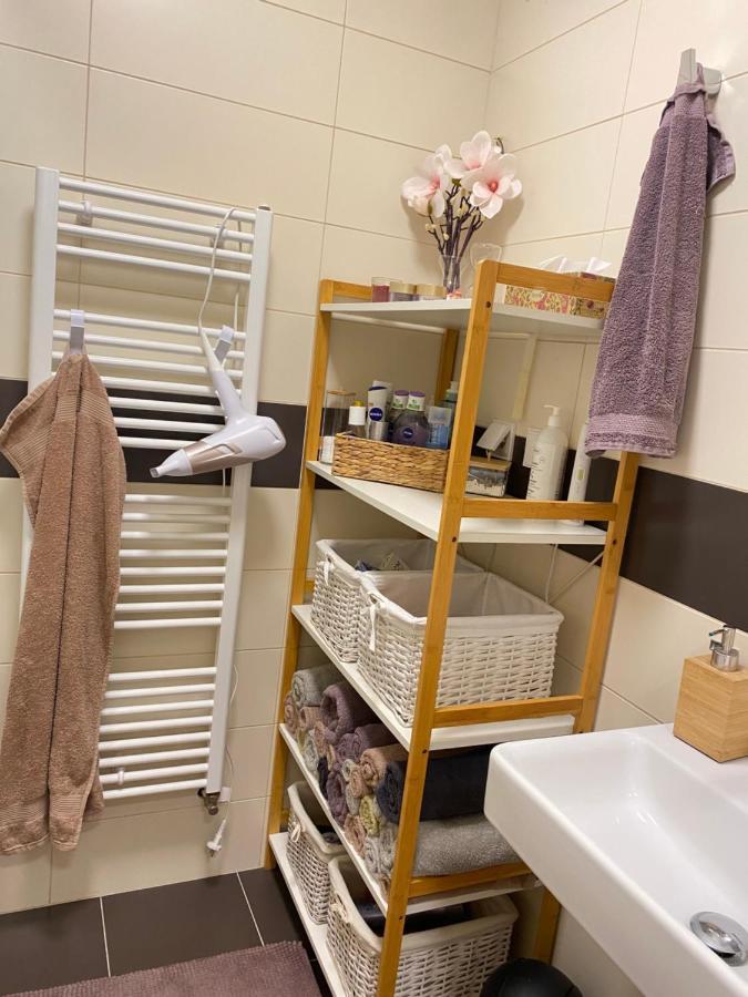 Apartmán Apartman Slnecna Terasa S Vlastnym Parkovanim Na 2 Auta Žilina Exteriér fotografie